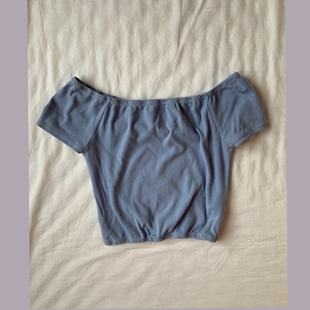 Brandy Melville off the shoulder crop top